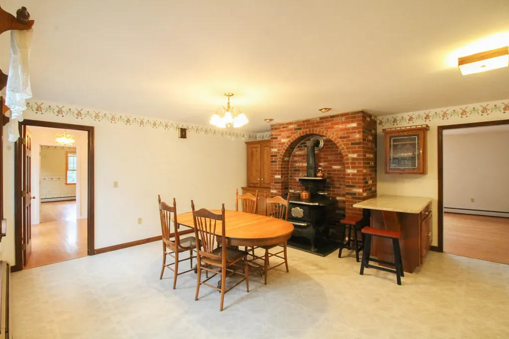 501 Western Avenue Hampden ME 04444