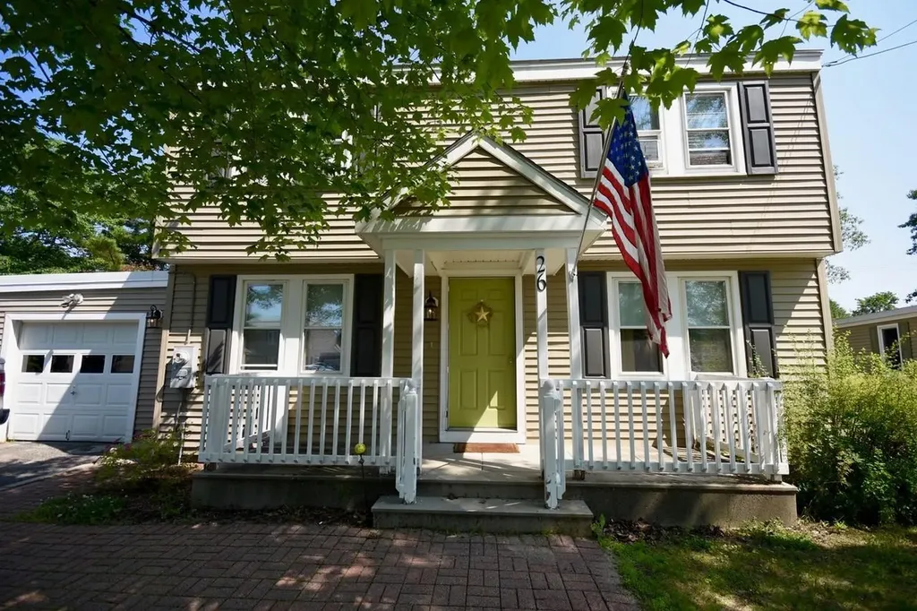 26 Shobe Avenue Brunswick ME 04011