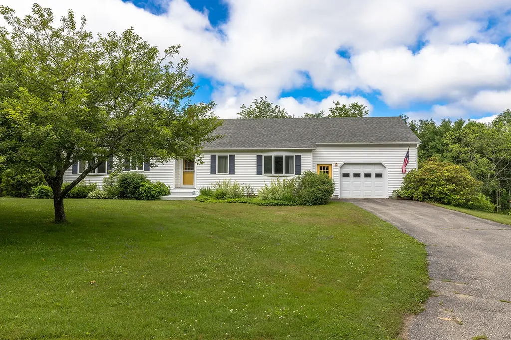 190 Cobb Road Camden ME 04843