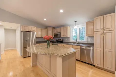 5 Davis Drive Saco ME 04072