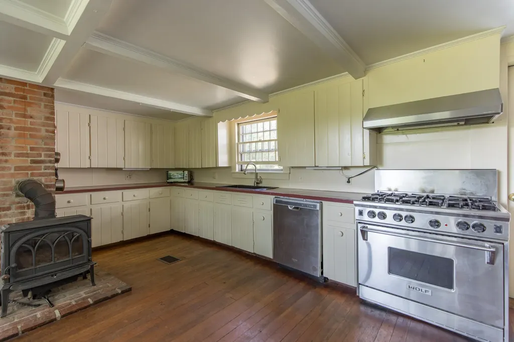751 Royalsborough Road Durham ME 04222
