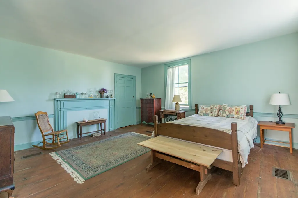 751 Royalsborough Road Durham ME 04222
