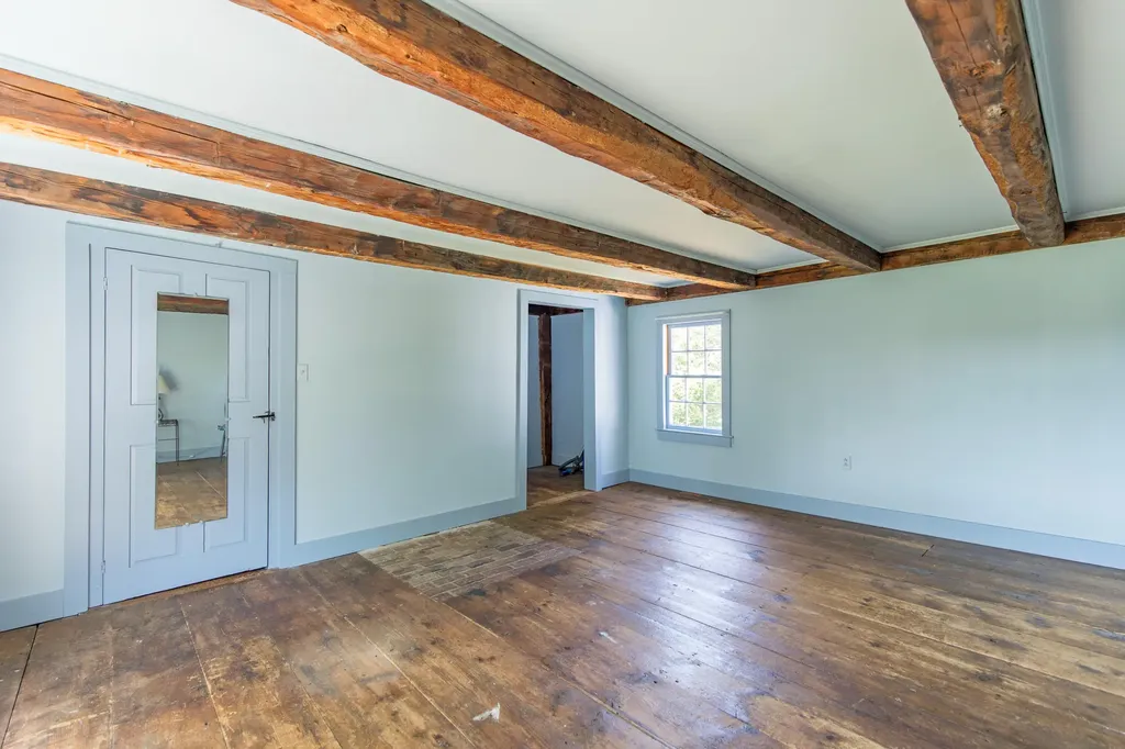 751 Royalsborough Road Durham ME 04222
