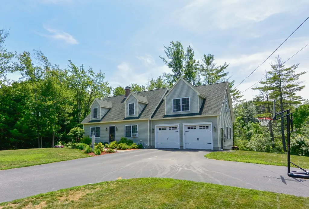12 Sokokis Road Biddeford ME 04005