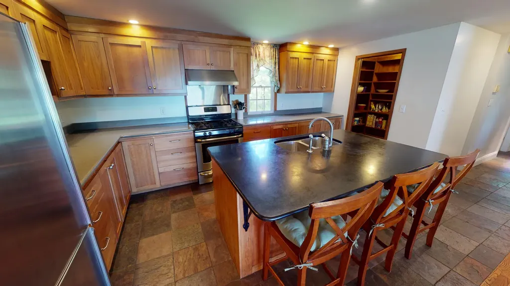 35 Westcustogo Point Yarmouth ME 04096