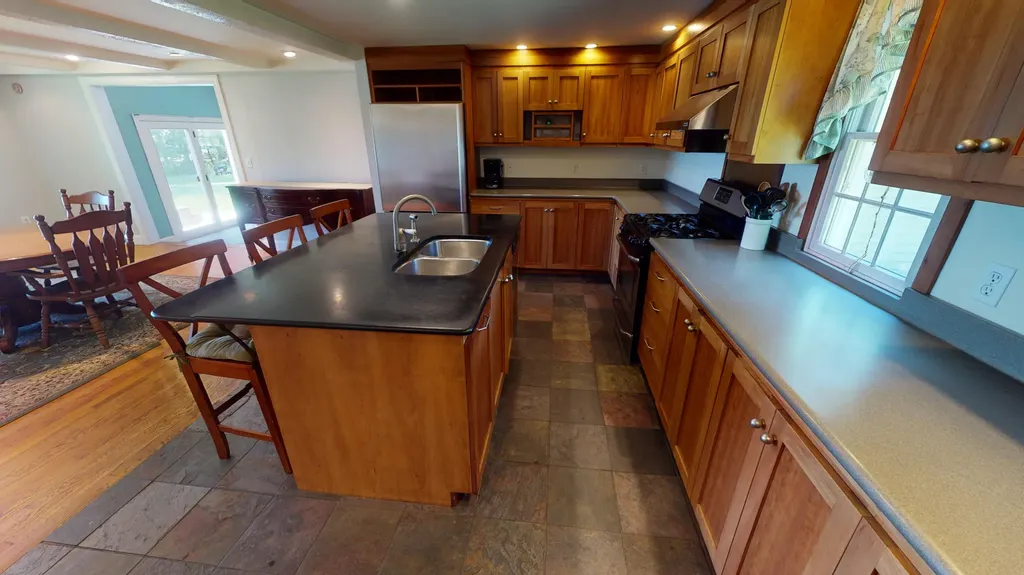 35 Westcustogo Point Yarmouth ME 04096