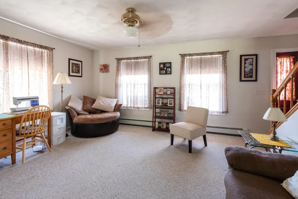 23 Lakeland Drive West Gardiner ME 04345