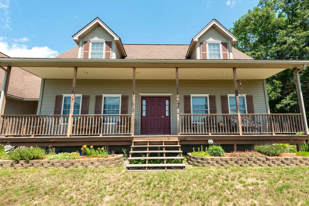 23 Lakeland Drive West Gardiner ME 04345