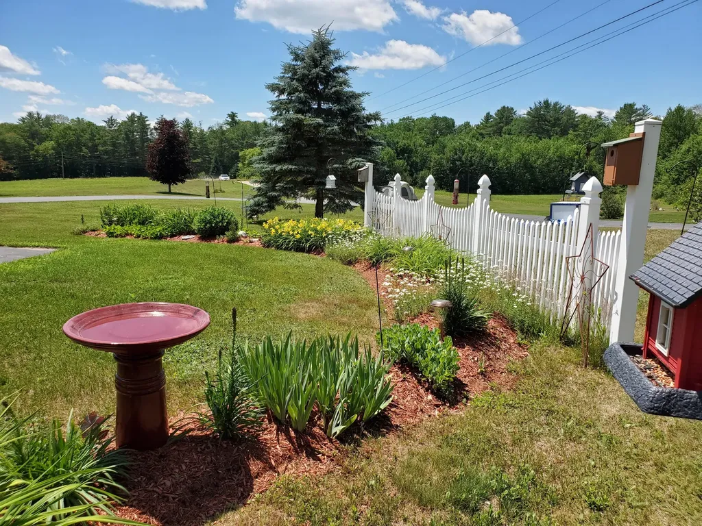 23 Lakeland Drive West Gardiner ME 04345