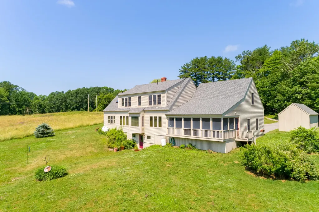30 Carney Road Newcastle ME 04553