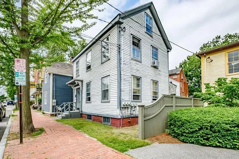 83 Brackett Street Portland ME 04102