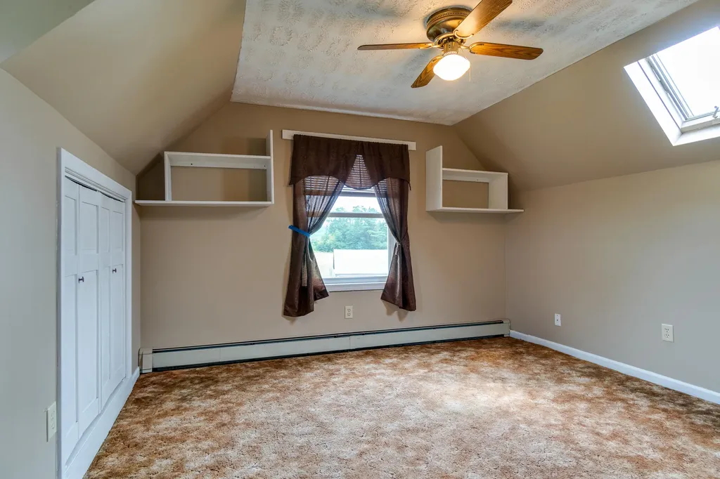 143 Pleasant Hill Road Sabattus ME 04280