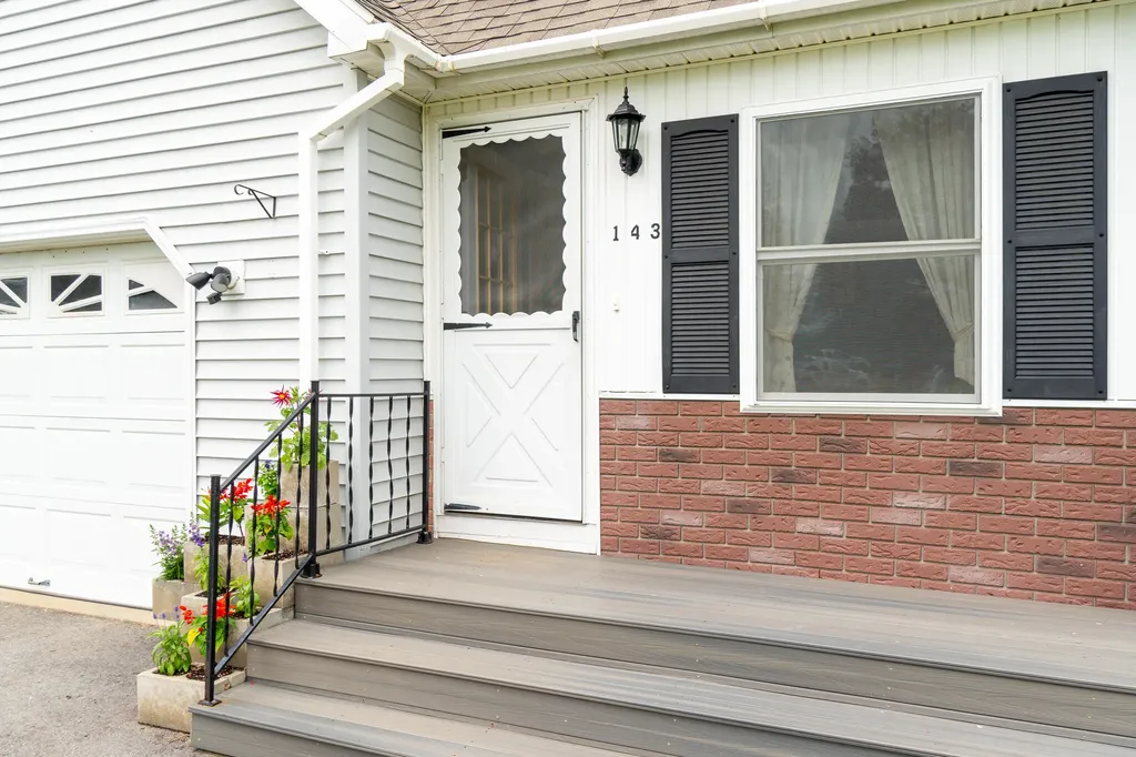 143 Pleasant Hill Road Sabattus ME 04280