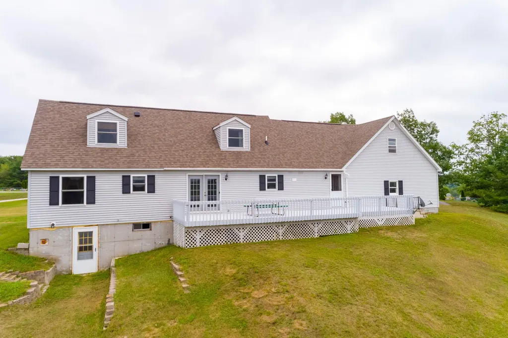 143 Pleasant Hill Road Sabattus ME 04280