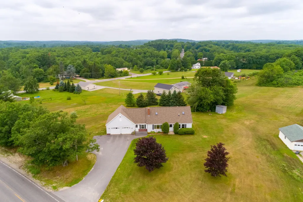 143 Pleasant Hill Road Sabattus ME 04280