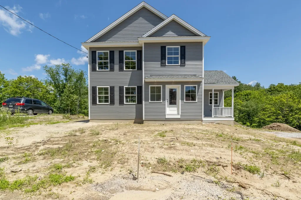 60 Mary Street Lewiston ME 04240