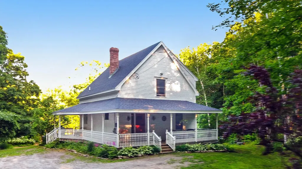 127 Plummer Road Richmond ME 04357
