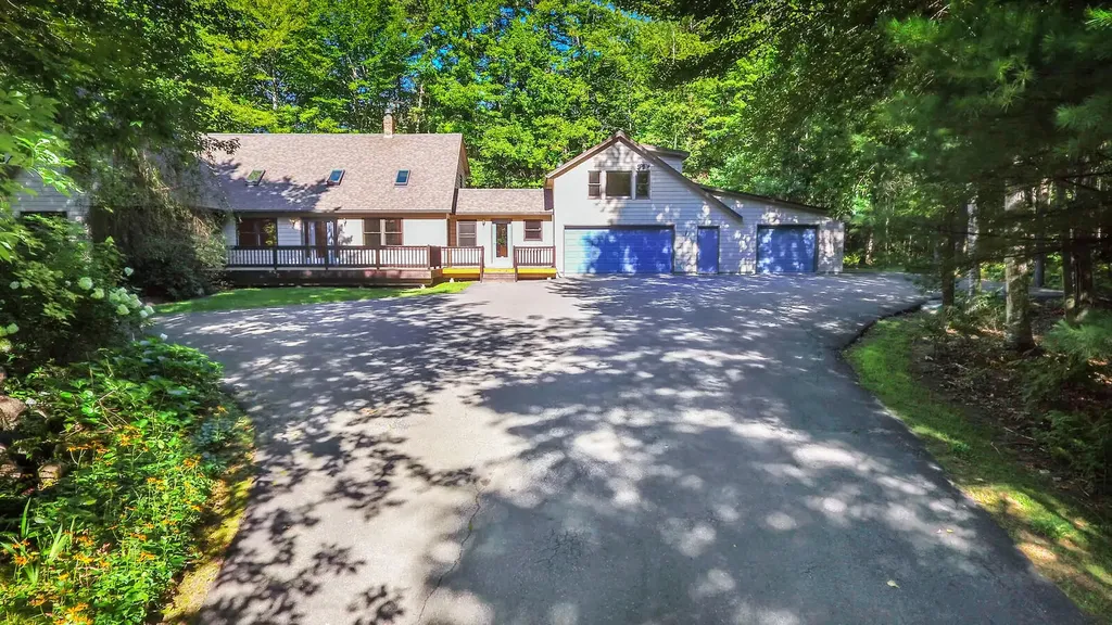 30 Dry Point Drive Rome ME 04963