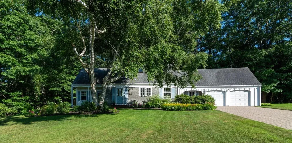 9 Pheasant Hill Road Cape Elizabeth ME 04107