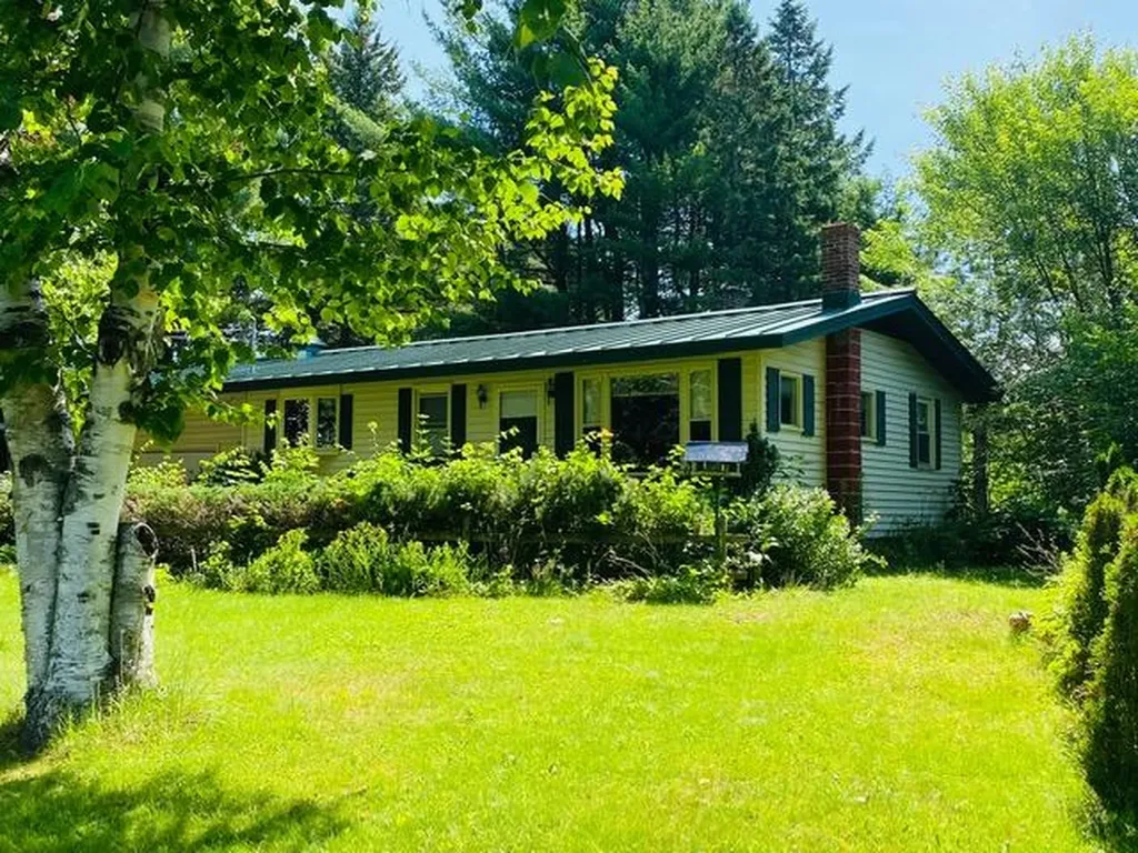 913 Benton Avenue Winslow ME 04901