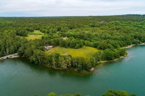 151 E Blue Hill Road Blue Hill ME 04614