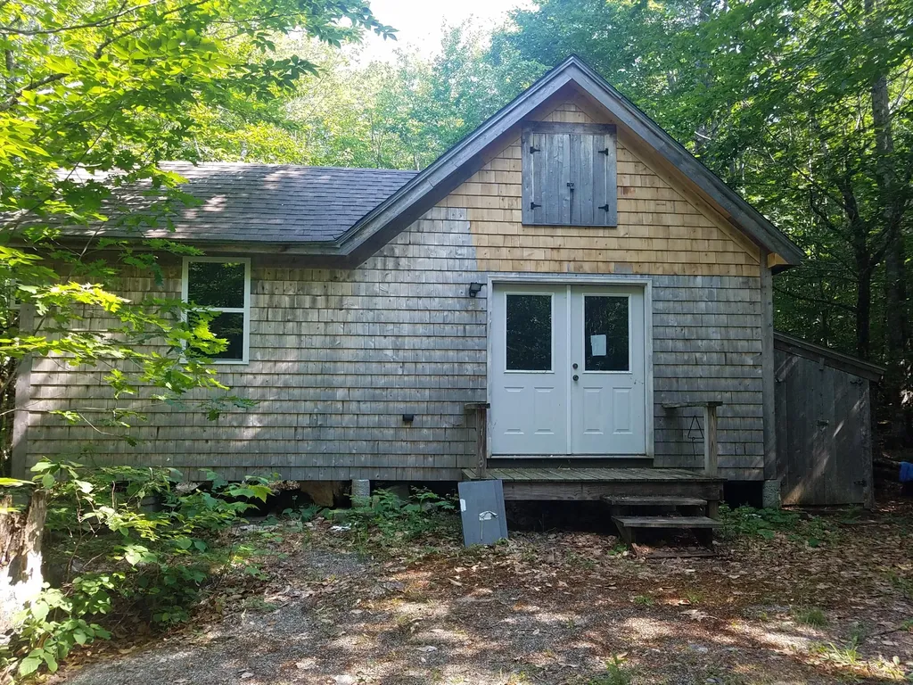 116 Smith Lane Clifton ME 04428
