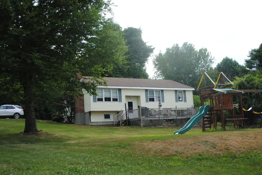 20 Butters Hill Terrace Winthrop ME 04364