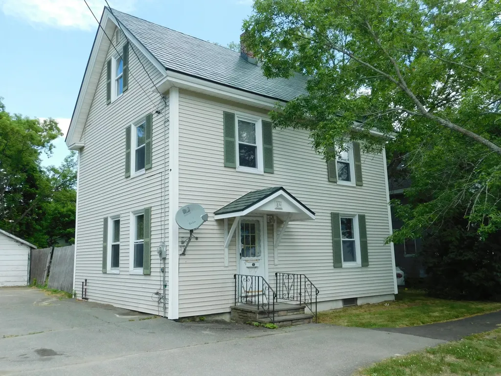 89 Larkin Street Bangor ME 04401