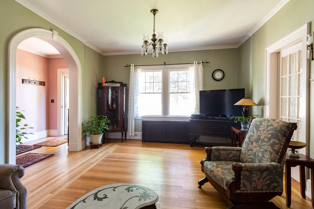 40 Pleasant Street Brunswick ME 04011