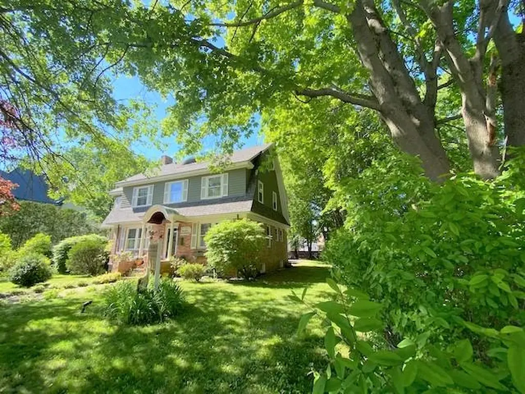 40 Pleasant Street Brunswick ME 04011