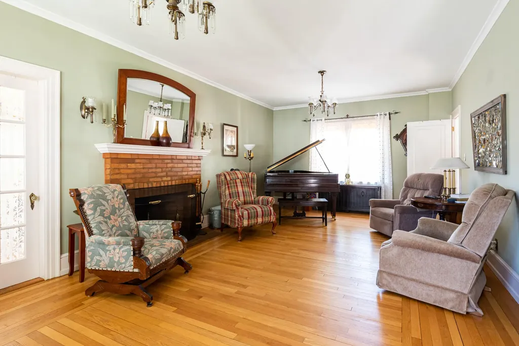 40 Pleasant Street Brunswick ME 04011