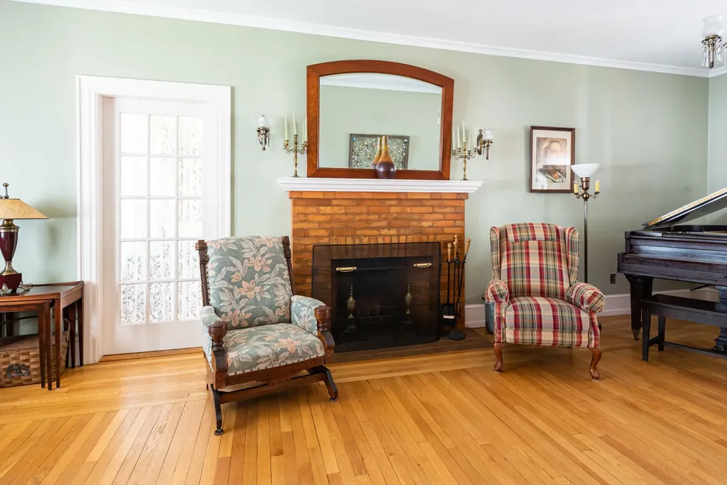 40 Pleasant Street Brunswick ME 04011