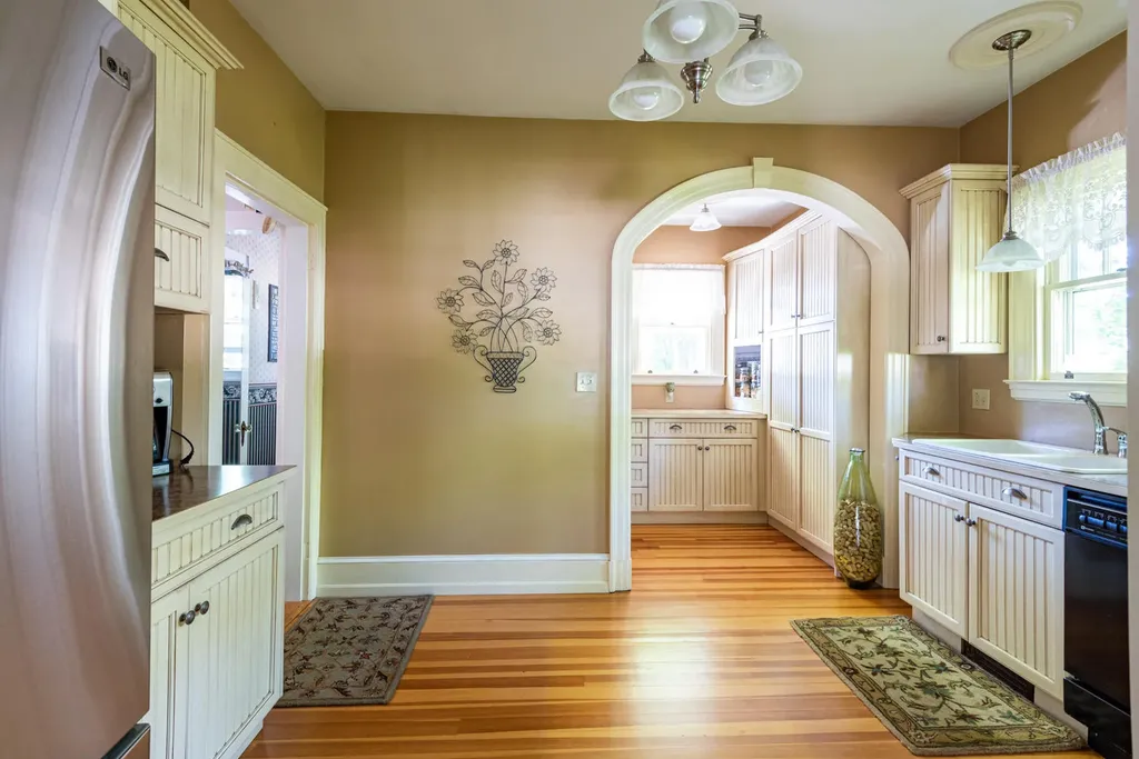 40 Pleasant Street Brunswick ME 04011