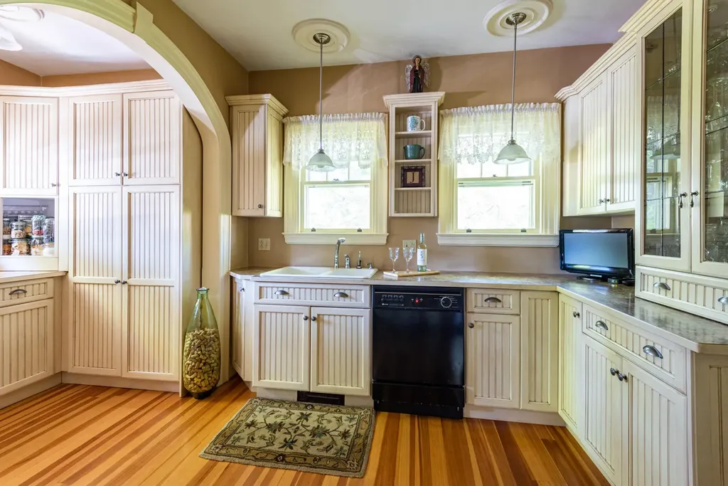 40 Pleasant Street Brunswick ME 04011