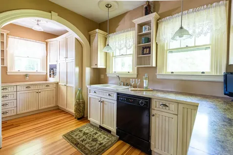 40 Pleasant Street Brunswick ME 04011