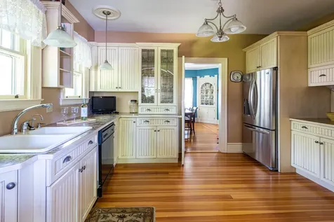 40 Pleasant Street Brunswick ME 04011