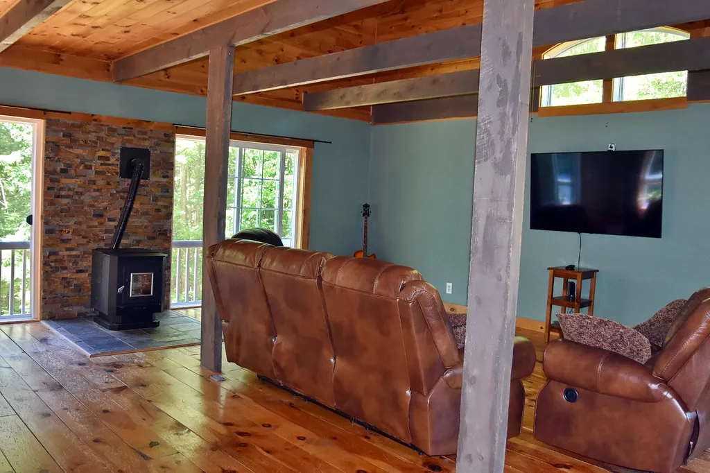 24 Oak Ridge Drive Standish ME 04084