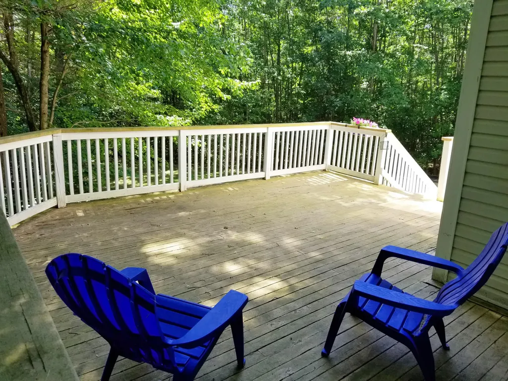 24 Oak Ridge Drive Standish ME 04084