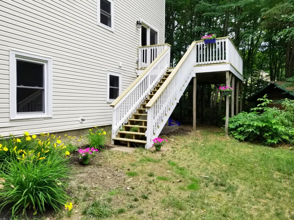 24 Oak Ridge Drive Standish ME 04084