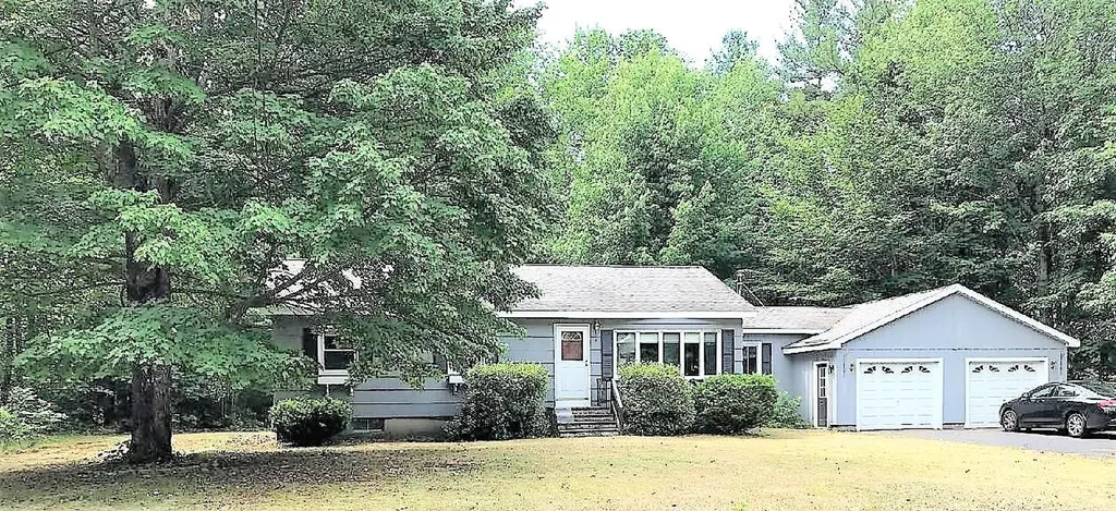 7 Steven Lane Standish ME 04085