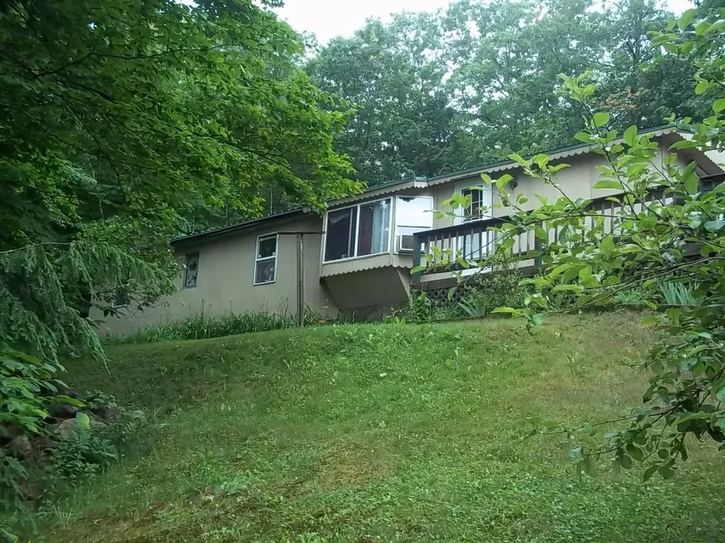 6 Scott Drive Monmouth ME 04259