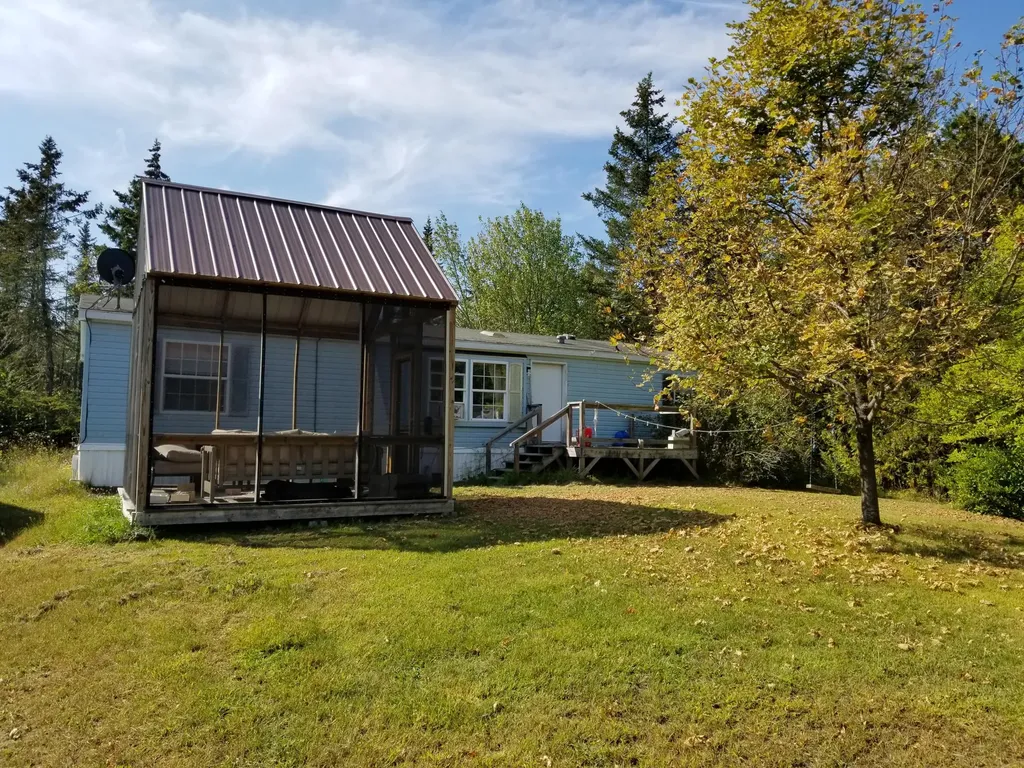 38 Haul Road Winterport ME 04496