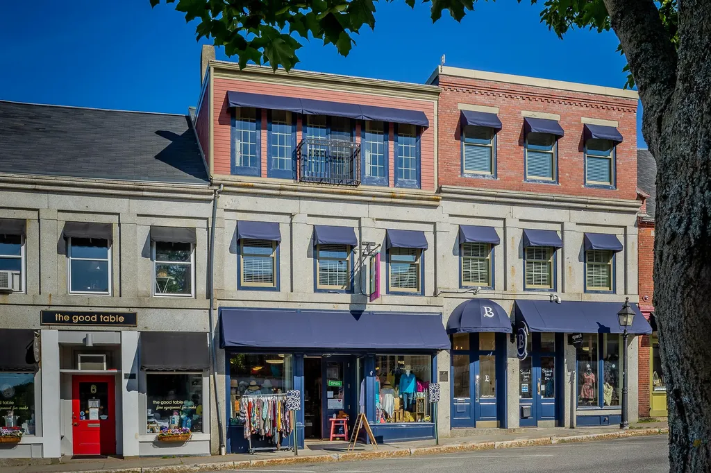 70-72 Main Street Belfast ME 04915