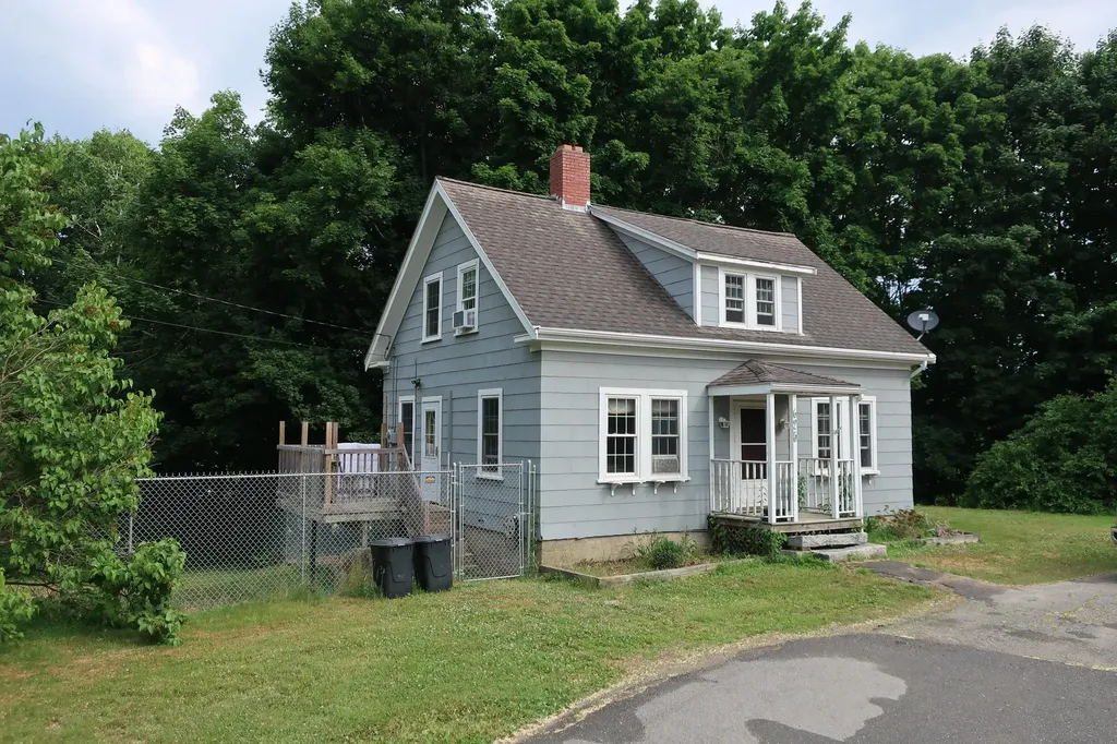 625 River Road Orrington ME 04474