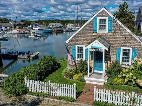 3 Wharf Lane Kennebunkport ME 04046