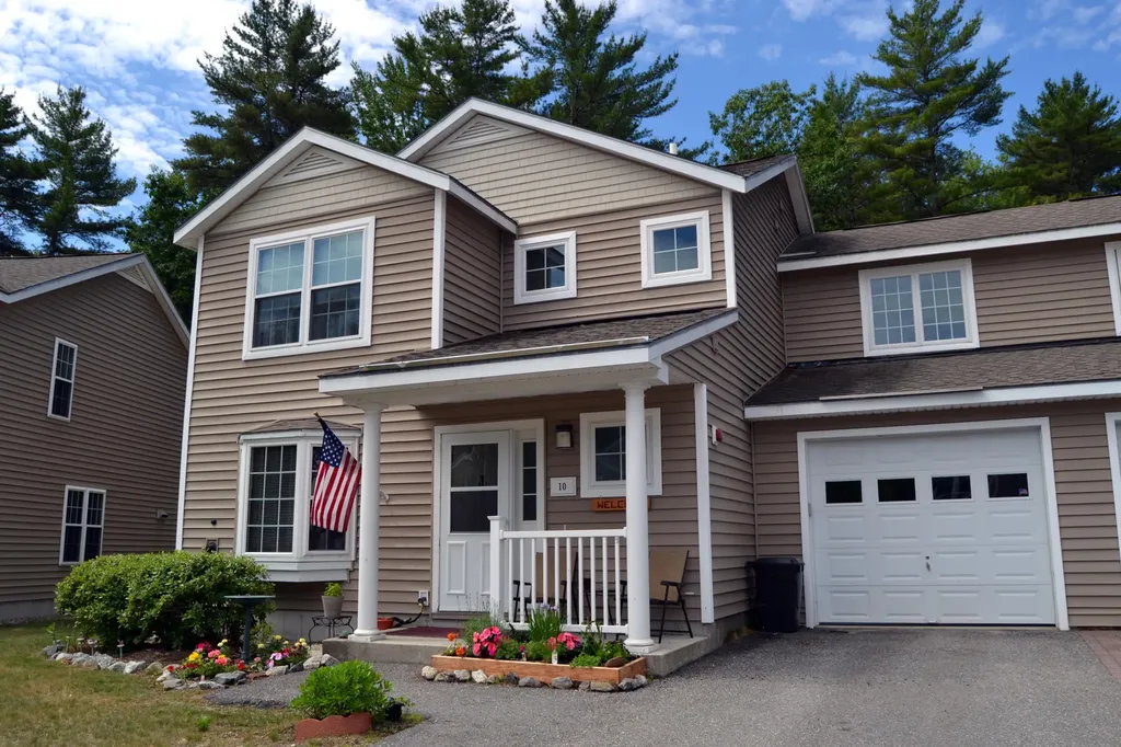 10 Lupine Circle Brunswick ME 04011