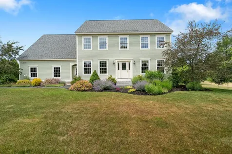 8 Coulthard Farms Road Scarborough ME 04074