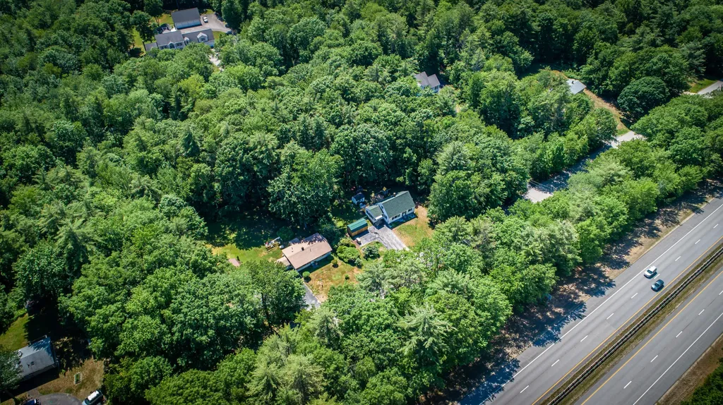 29 Sandy Lane Dover NH 03820