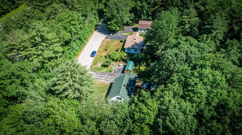 29 Sandy Lane Dover NH 03820