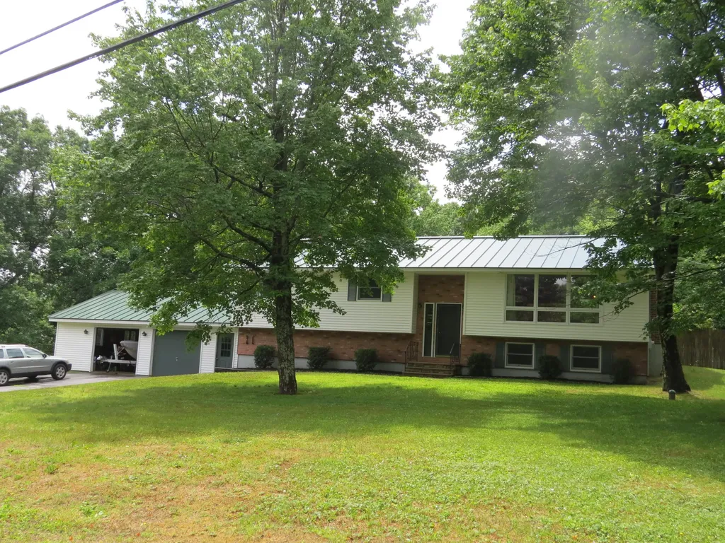 36 Buena Vista Drive Augusta ME 04330